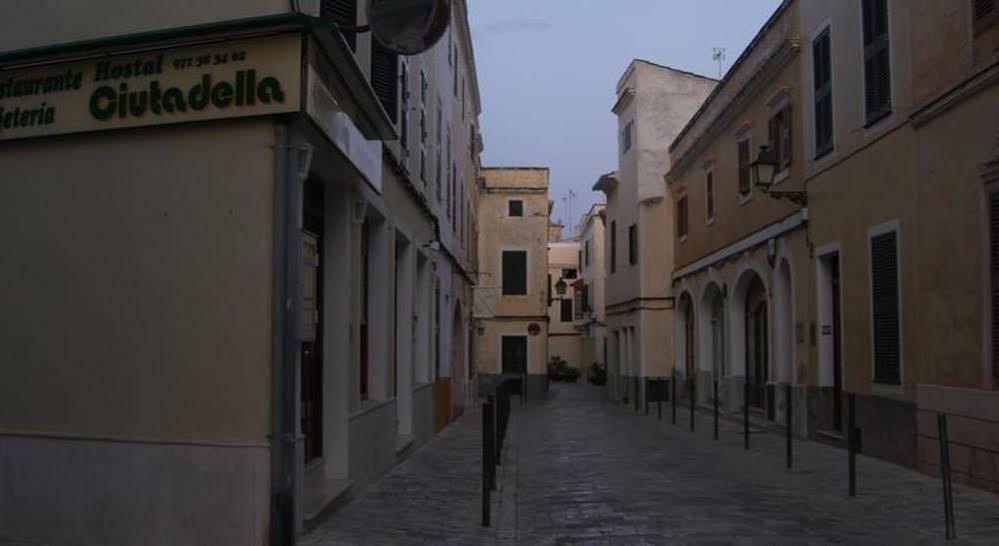 Sagitario Hostal Ciutadella Ciutadella  Exterior foto